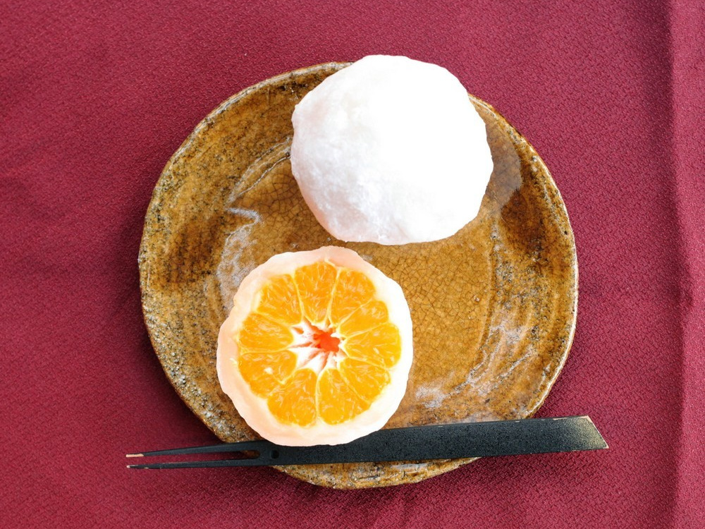 佐々木千歳堂　氷見灘浦みかん大福